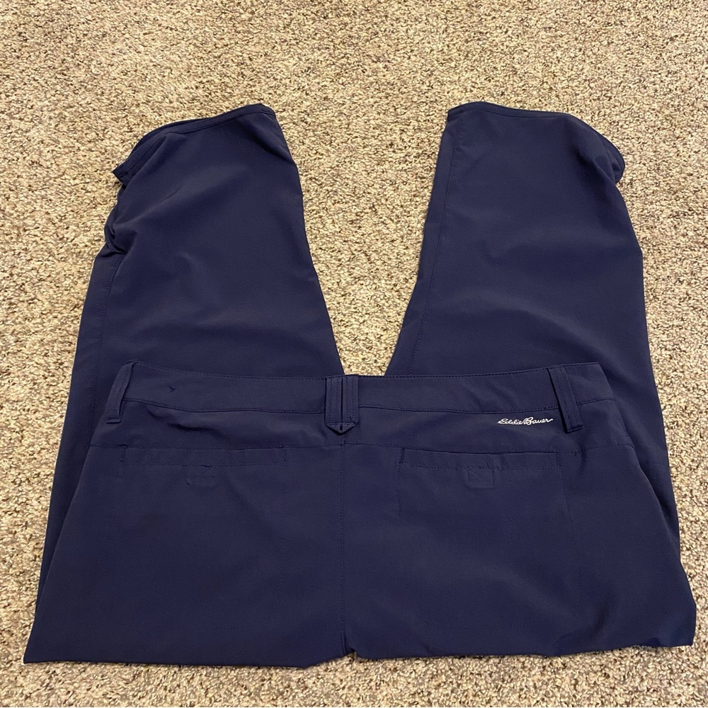 Eddie Bauer Navy Cropped Active Capris - Picture 7 of 11